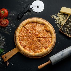 מגש פיצה ענק