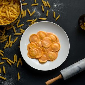 רביולי גבינה